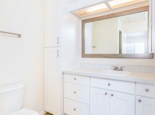 28465 Felix Valdez Rd #208, Temecula, CA 92590