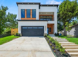 1312 Compton St, Dallas, TX 75203