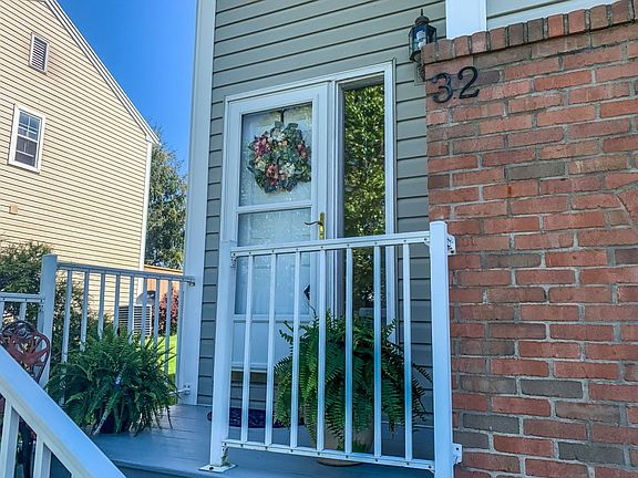2nd image of 32 Westfield Pl
