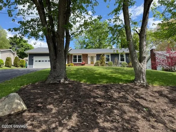 2925 Schick Blvd, Montoursville, PA 17754