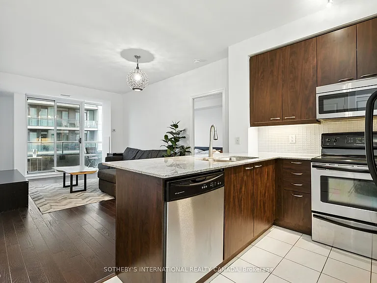 500 Saint Clair Ave W #502 — Photo 1