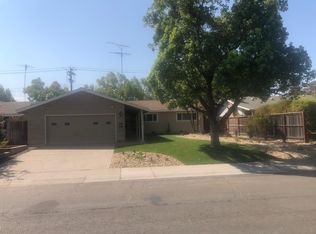 9124 Condesa Dr, Sacramento, CA 95826