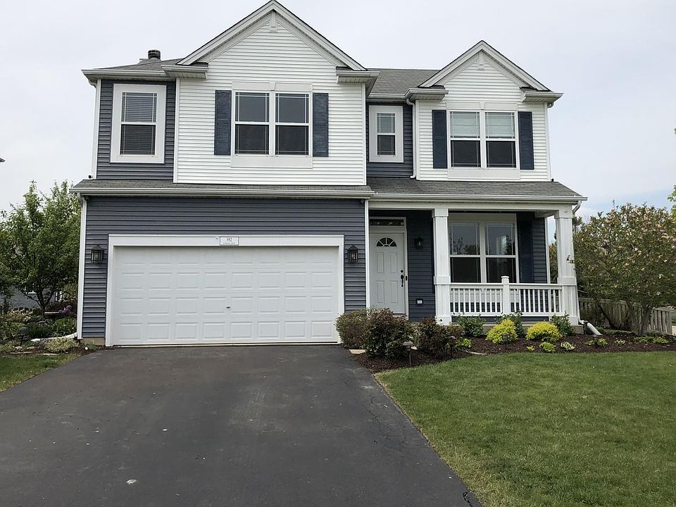 1st image of 982 Neuhaven Dr