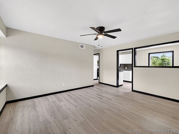 5th image of 28 E 62nd Pl N
