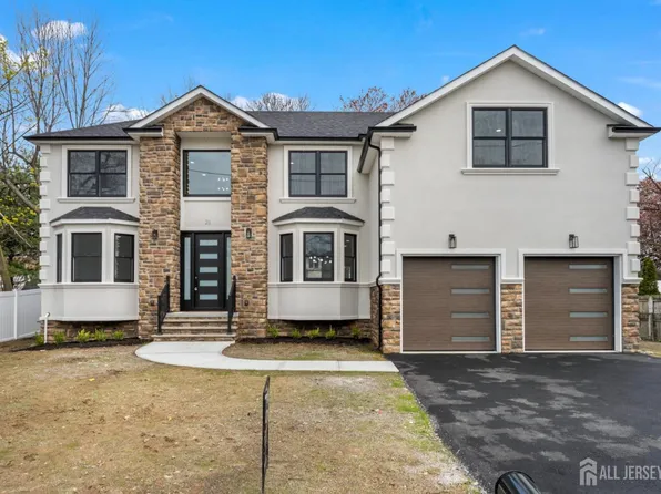 23 Redwood Ave, Edison, NJ 08817