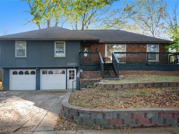 12600 Sycamore Ave, Grandview, MO 64030