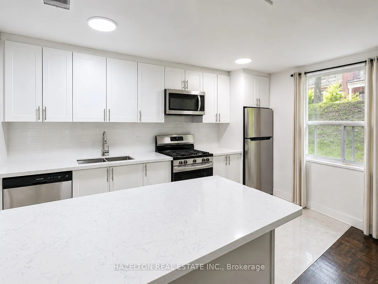 2 bed, $3,100 — Photo 4