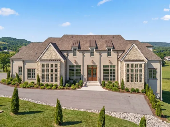 2420 Walter Way, College Grove, TN 37046