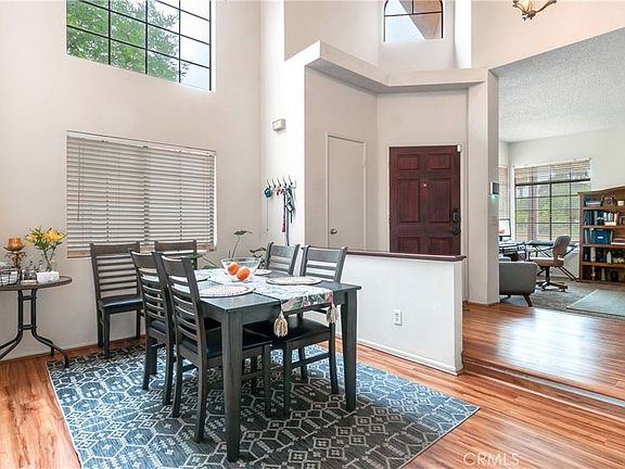 3rd image of 10648 Opal Ave