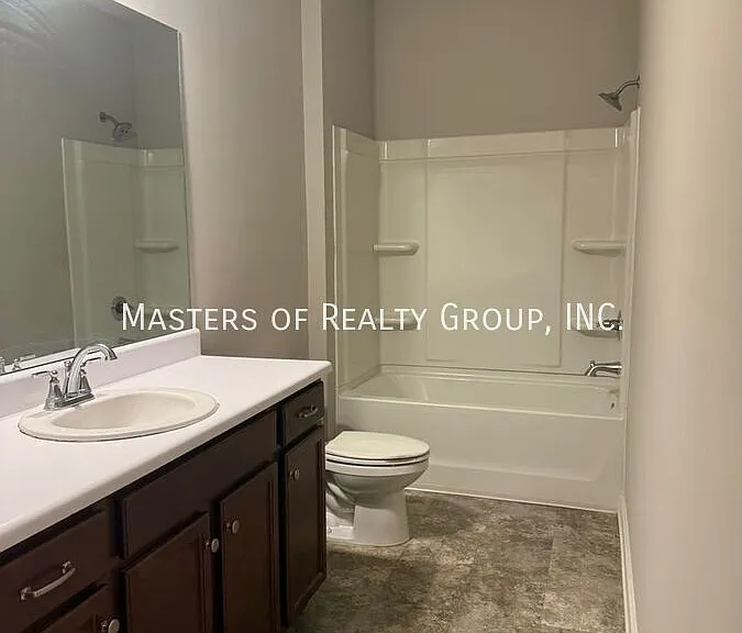 401 White Oak Cir — Photo 8