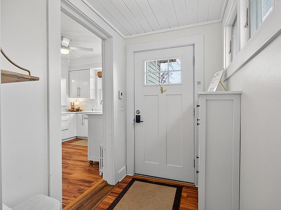 4th image of 2203 2nd St