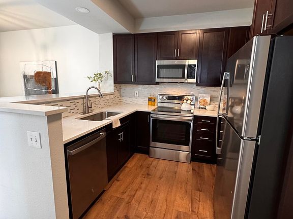 5th image of 2855 Rock Creek Cir #251