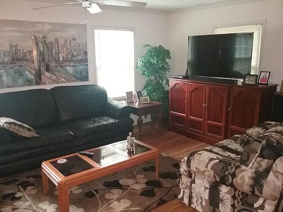 5th image of 2905 Regents Park Ln