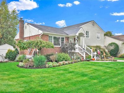 9 Hudson Street, Hicksville, NY, 11801