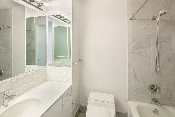 Rented by Compass | media 19