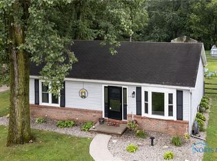 6253 Chaney Dr, Toledo, OH 43615