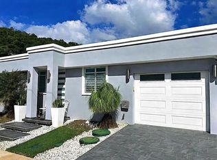 M11 Calle Santa Anx, Toa Baja, PR 00949