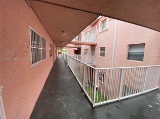 19851 SW 114th Ave APT 205, Miami, FL 33157