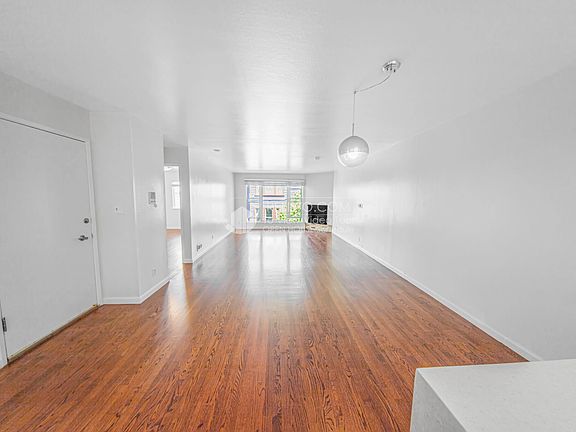 5th image of 3806 19th St #2