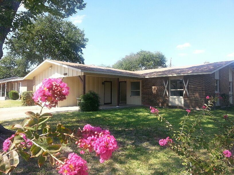 1st image of 3601 Glacier Ln