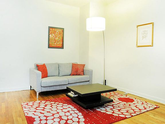 2nd image of 129 E 39th St APT 4C