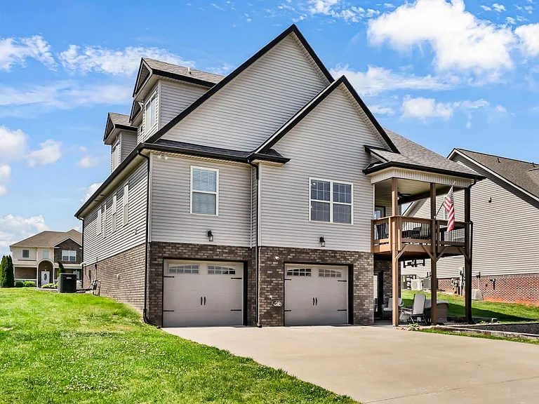 213 John Duke Tyler Blvd — Photo 37