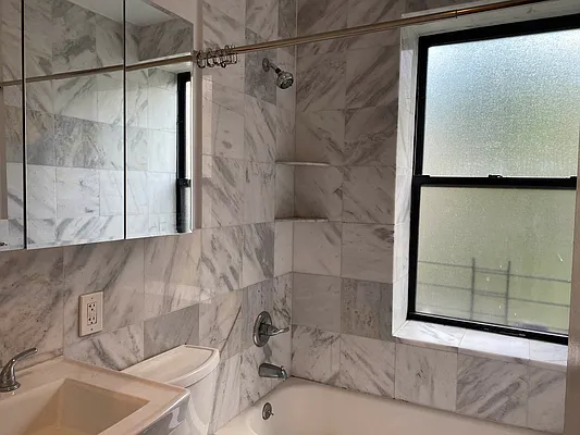 Rented by Corcoran | media 25