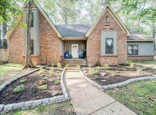 742 N Tree Dr, Collierville, TN 38017