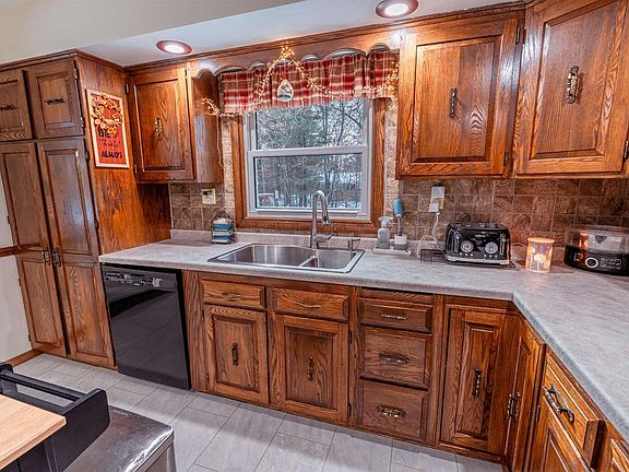 2nd image of 215041 COUNTY ROAD KK