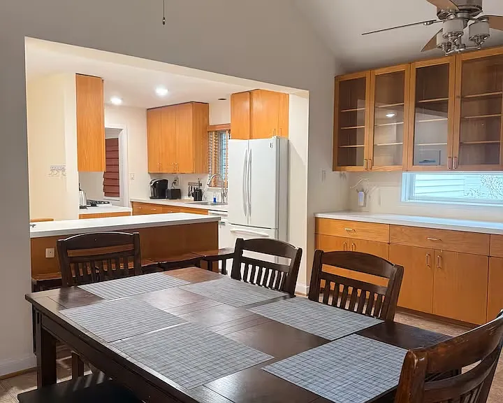 9814 Parkwood Dr — Photo 32