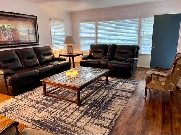 (undisclosed Address), Inglewood, CA 90301