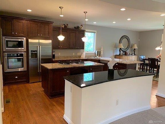 4th image of 4580 Whispering Oak Trl