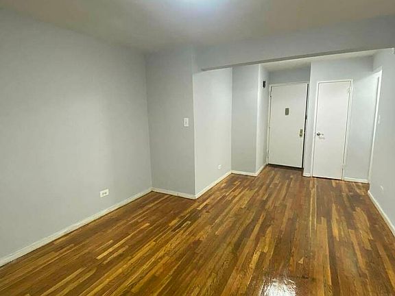 5th image of 497 Ocean Ave #4