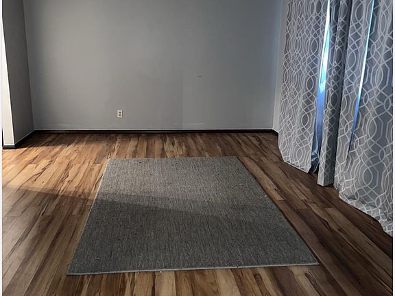 3rd image of 1397 Bolenhill Ave