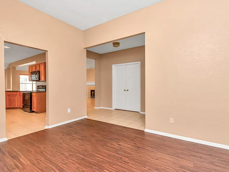 8506 Chancellorsville Ln — Photo 7