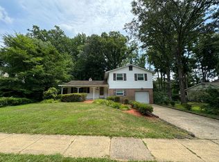 10013 Eastlake Dr, Fairfax, VA 22032