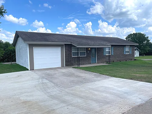 20936 S Rand Ave Photo 1