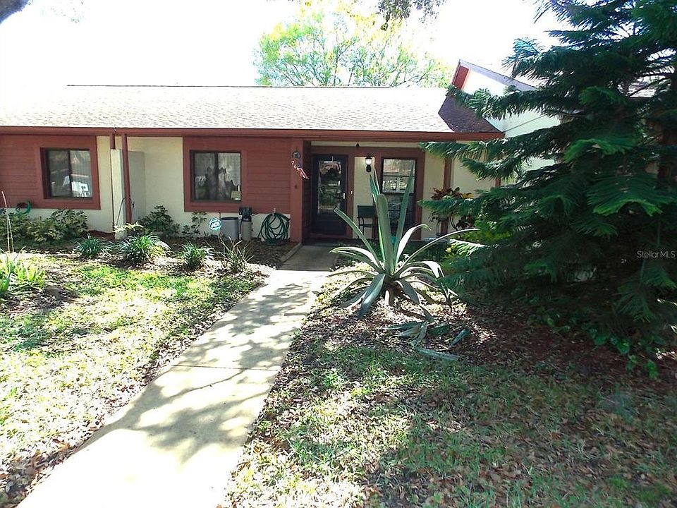 1st image of 7621 Greystone Dr #D0