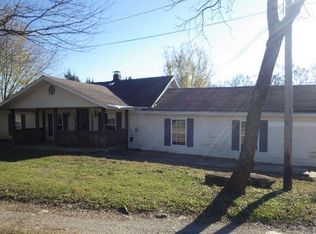 5284 Hurryville Rd, Farmington, MO 63640