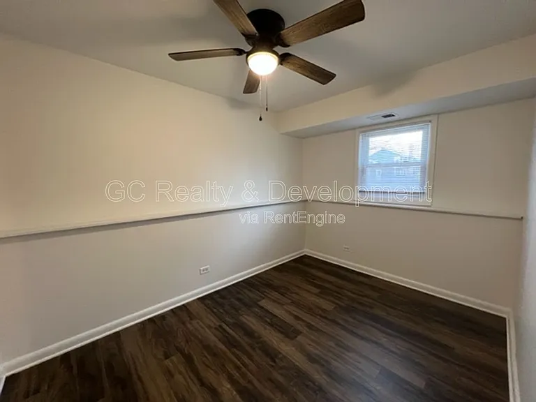 231 Ridgefield Ln — Photo 24