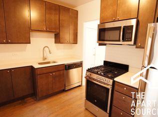2639 N Spaulding Ave APT 1E, Chicago, IL 60647