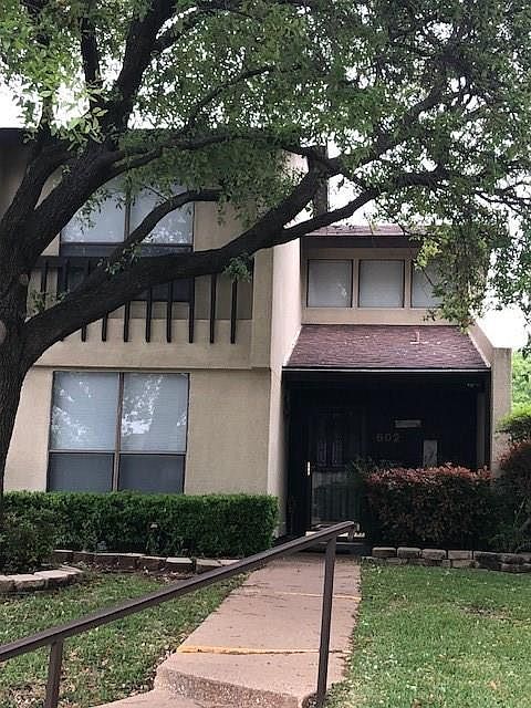 1st image of 602 Campana Ct