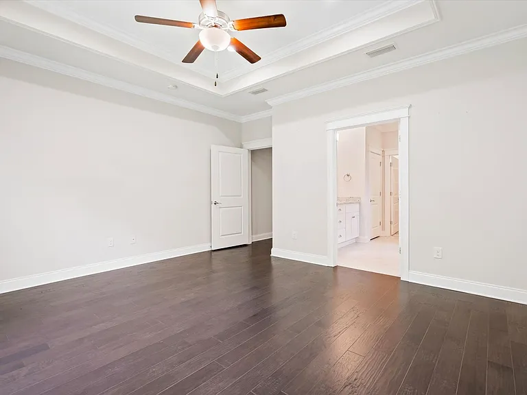 774 Dunker Ave — Photo 10