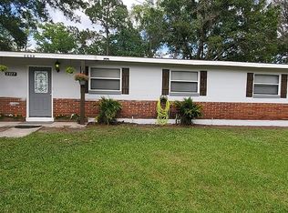 2327 Burpee Dr, Jacksonville, FL 32210