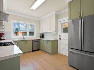 32 Rosevear Ave, Toronto, ON M4C 1Z3
