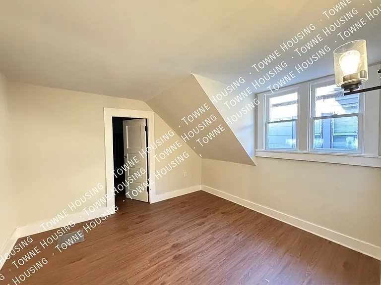 99 Custer St #1 — Photo 21