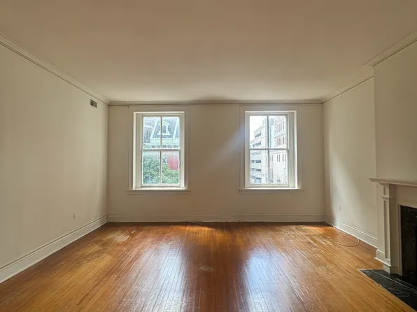 14 E Chase St Unit 201, Baltimore, MD 21202