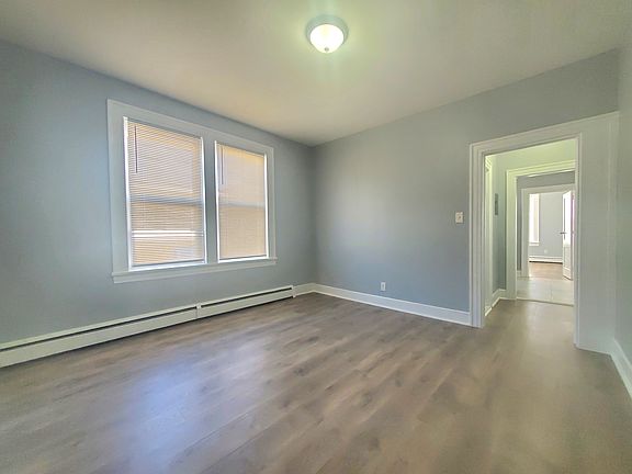 4th image of 160 Stuyvesant Ave APT 3