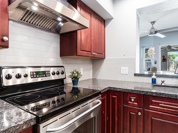 4th image of 4702 W OLNEY Avenue