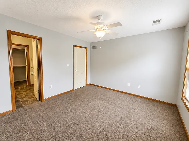 1942 S Powahatan Ct — Photo 8